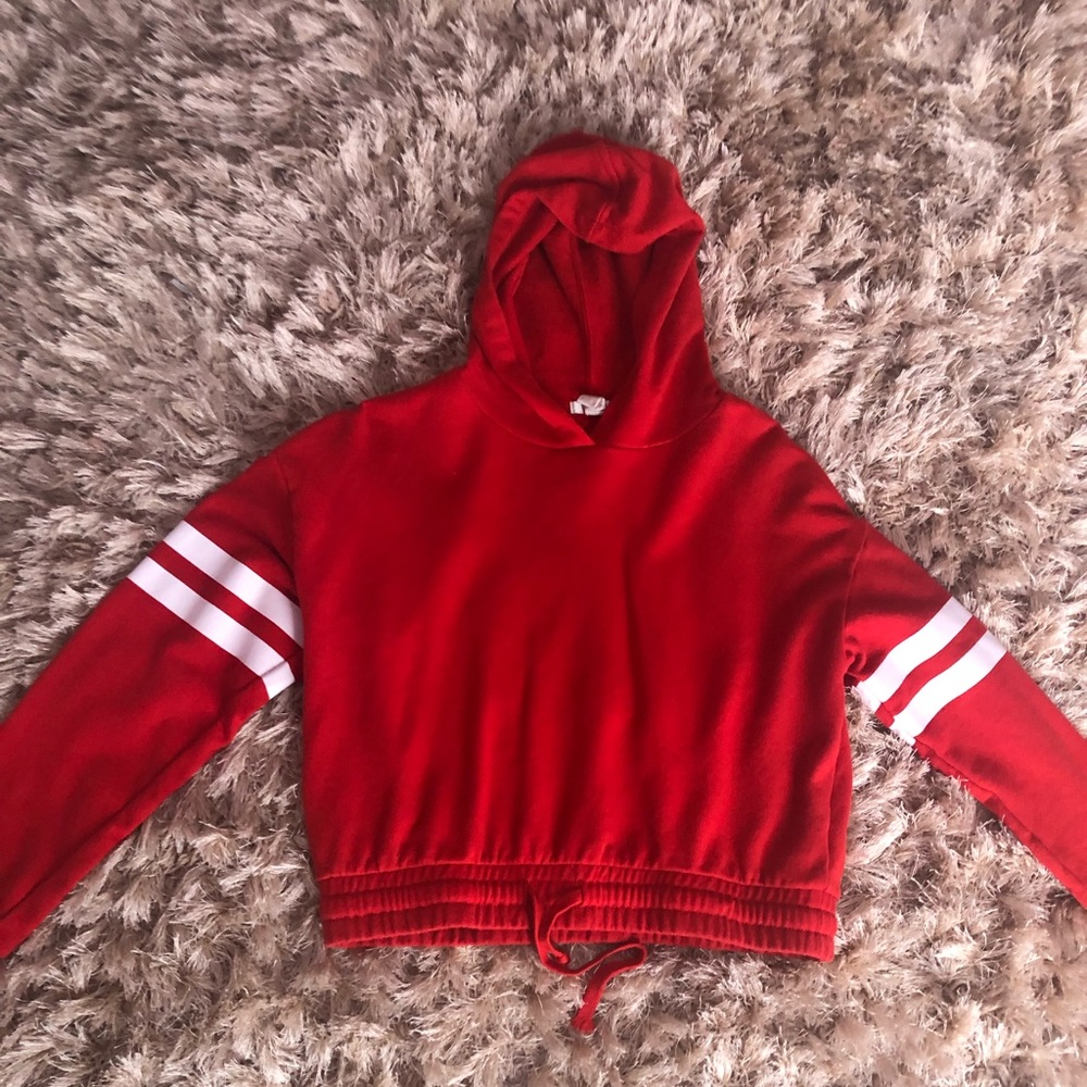 cropped hoodie